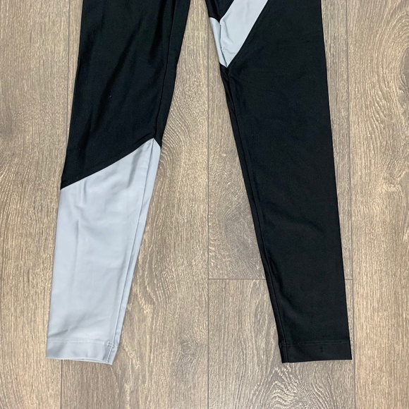 Koral Appeal Energy Leggings High Rise Waist Shine Black Silver Size XS - Picture 9 of 15